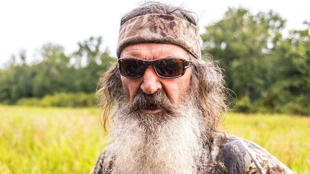 Duck Dynasty Phil Robertson Dies at 79